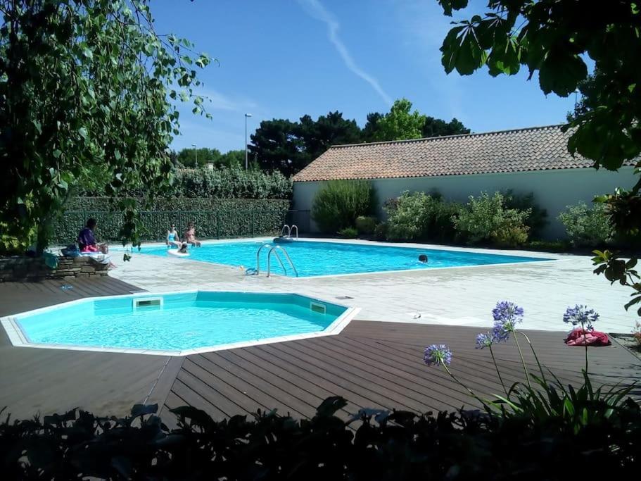 Appartement Avec Vue Sur Golf Pornic Luaran gambar